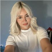 Experienced Tutor Offering Personalized English Lessons for Elementary Students, Both Online and In-Person